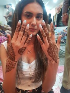 5a04cfbc-9f27-43eb-987f-57a33135e7f5 2